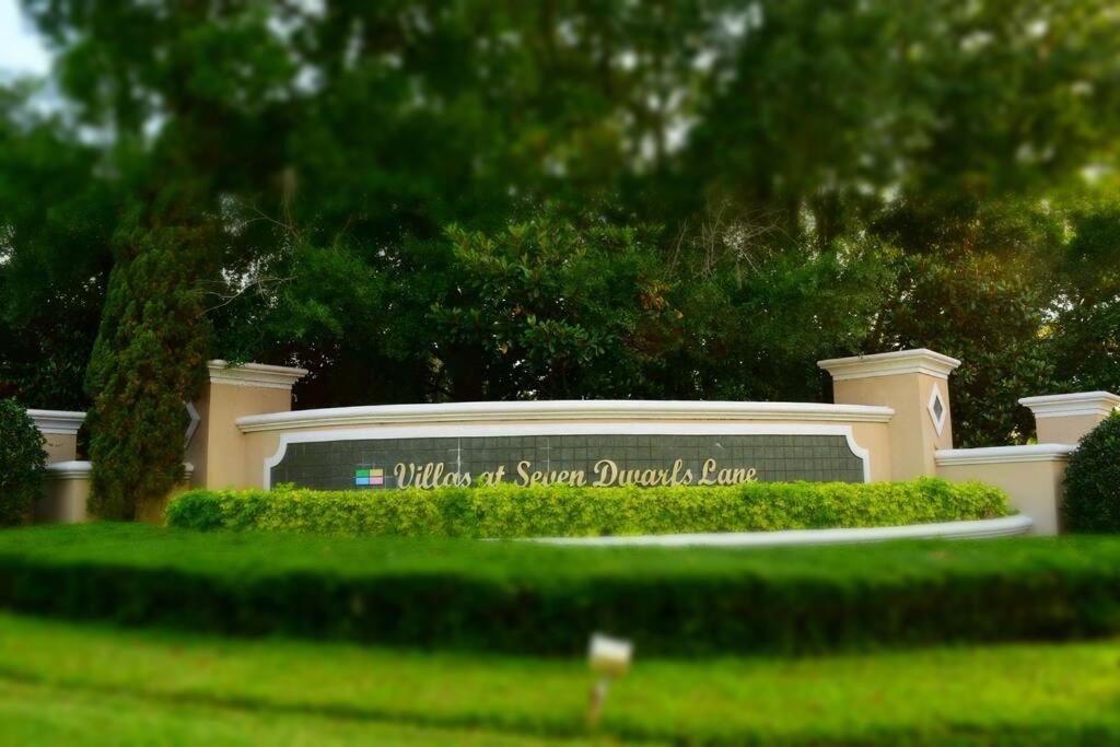 The Villas At Seven Dwarfs - 2624 Mickey Villa - Near Disney - Water Park Kissimmee Buitenkant foto